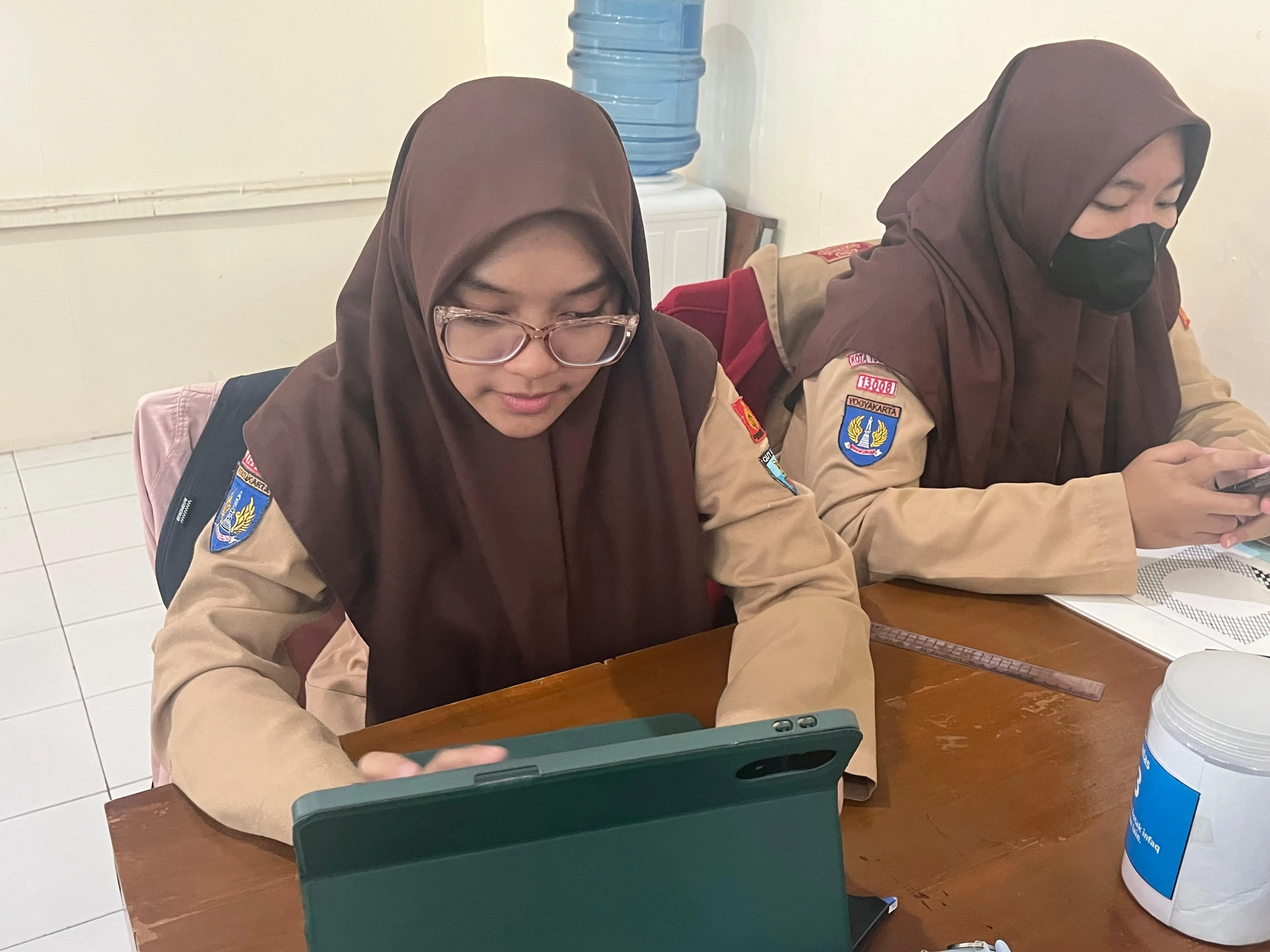 Dokumentasi Kegiatan 12 Dokumentasi Kegiatan 12